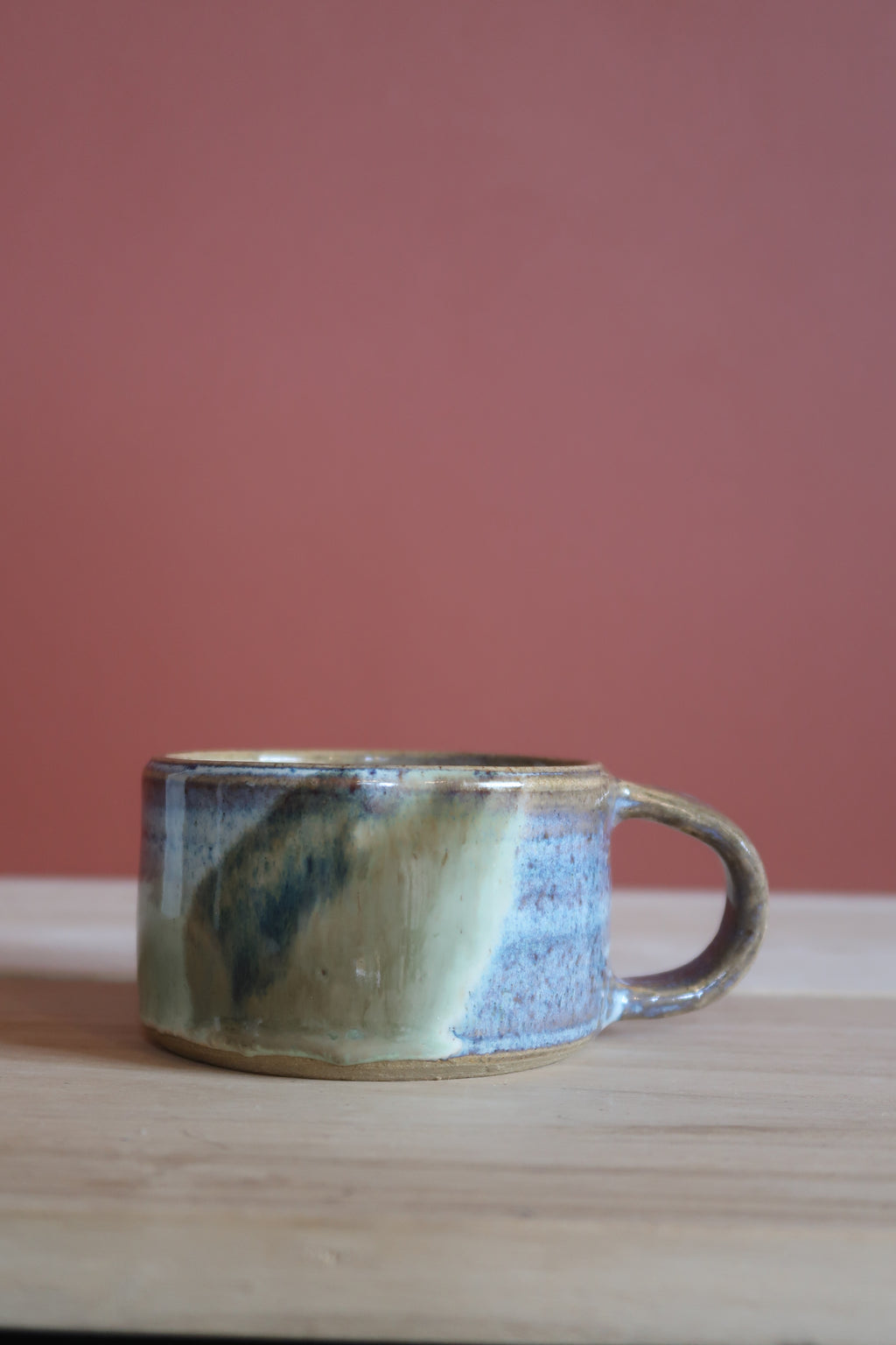 Skovbund, kop med hank